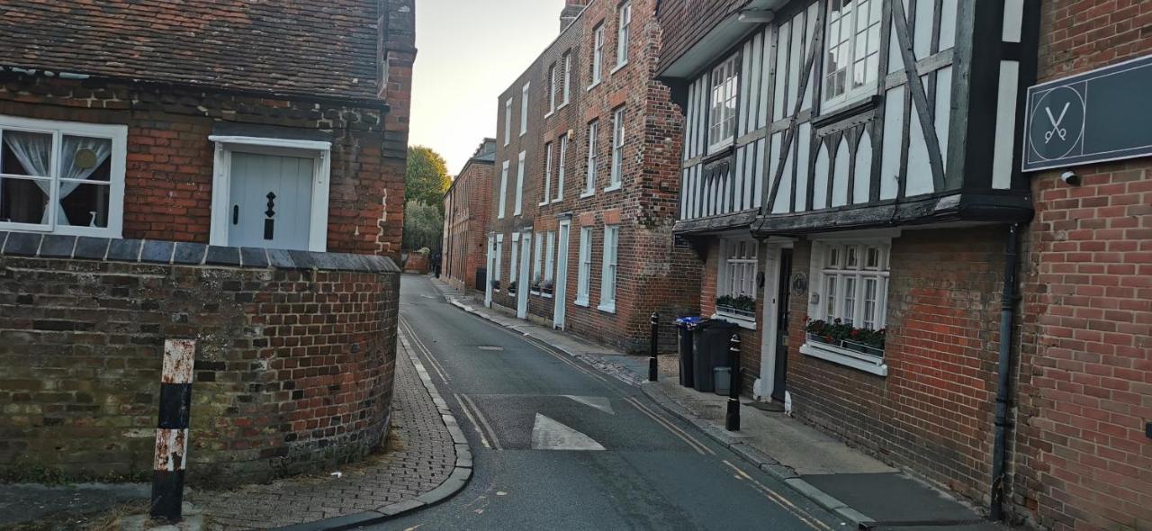 Modern City Centre House With Free Parking Canterbury Eksteriør bilde